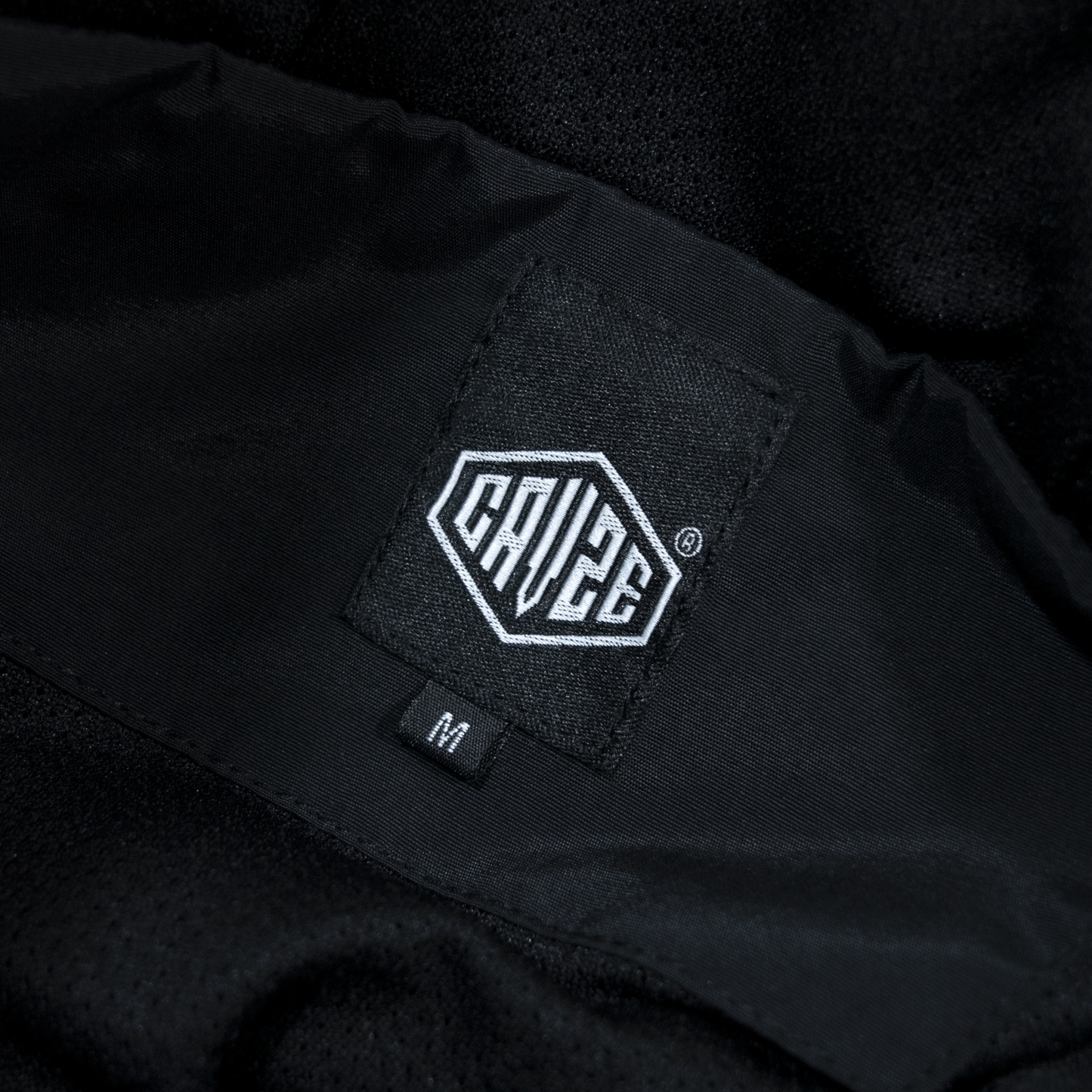 BLACK - BASIC WINDBREAKER JACKET
