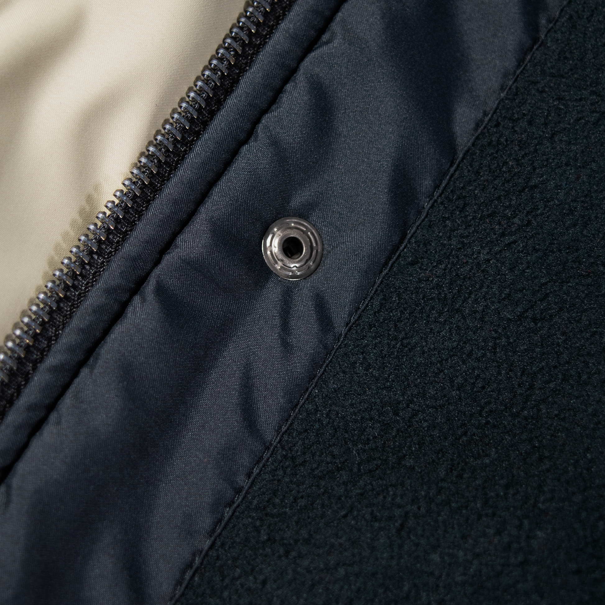 VOIDLINE - WATERPROOF HOODED JACKET